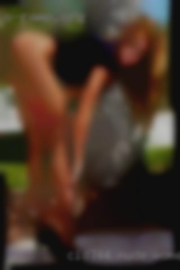 Cid744 nude women from red deer